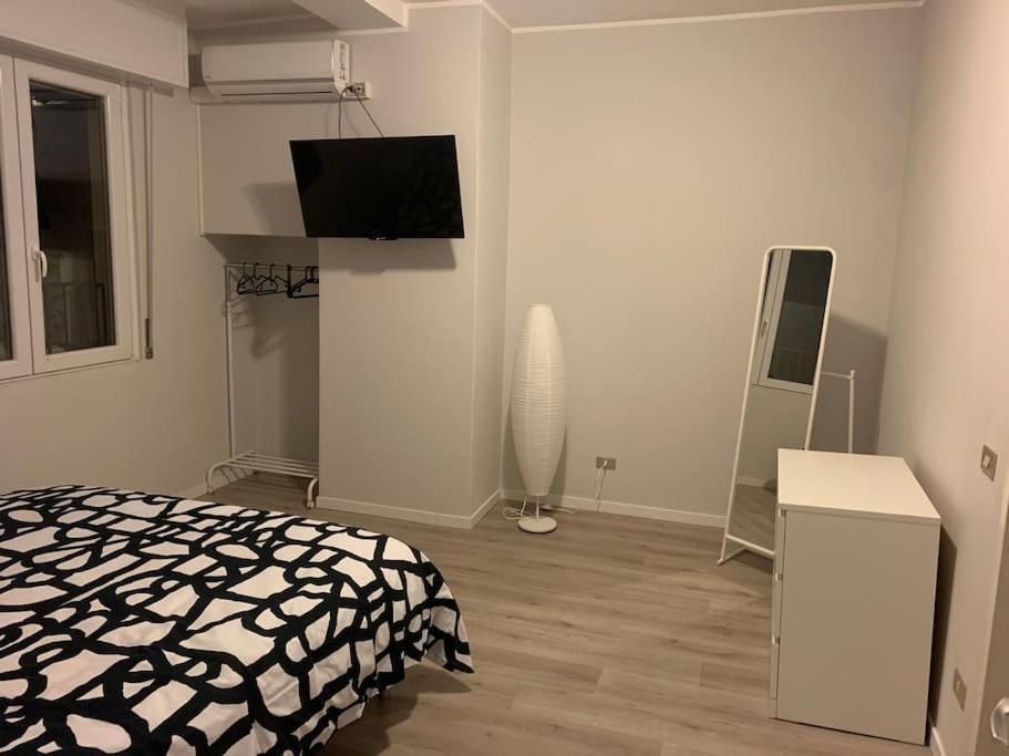 Ferienwohnung Milano Besana Rent House Exterior foto