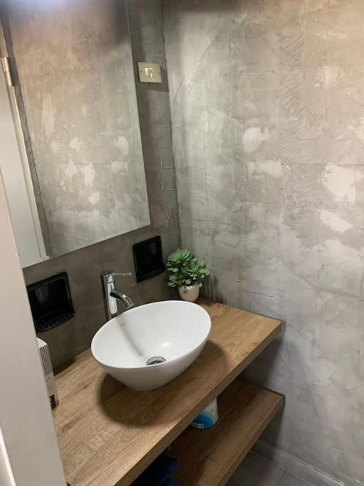 Ferienwohnung Milano Besana Rent House Exterior foto